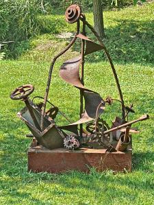 Metal sculpture